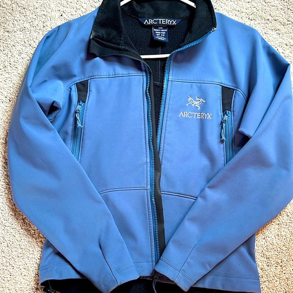 Arc’teryx Polartec ShellJacket size 4-6 (small)